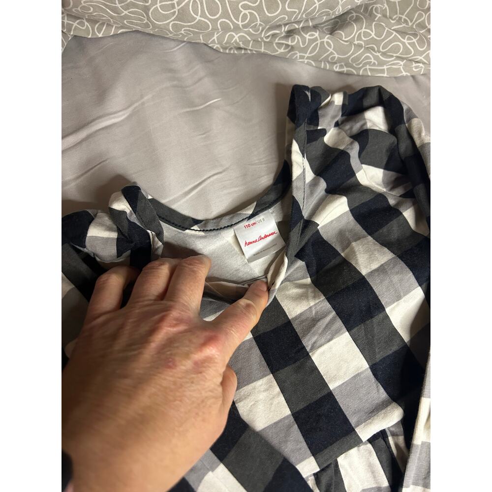 Hanna Andersson black plaid dress size 5 - Picture 3 of 6